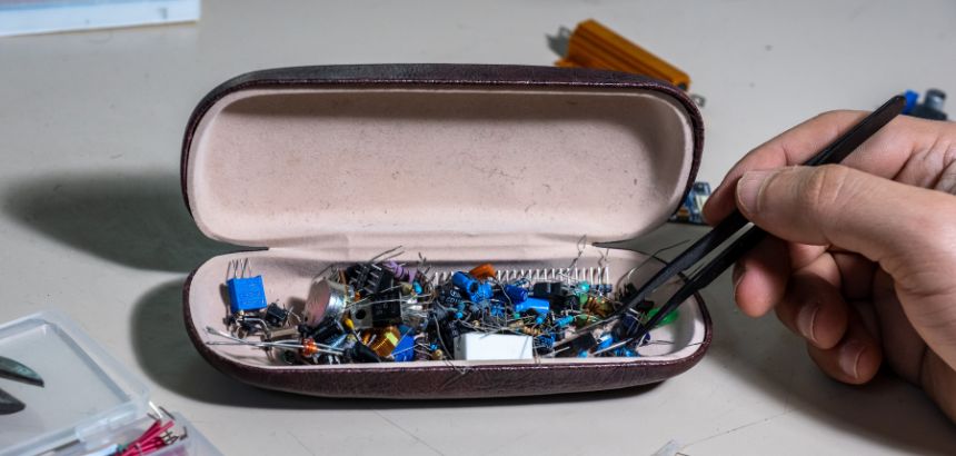 Termistor: o que é, tipos mais usados e aplicações em controle de temperatura